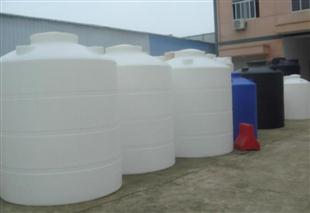 pe化工儲(chǔ)罐的液位觀(guān)察方法